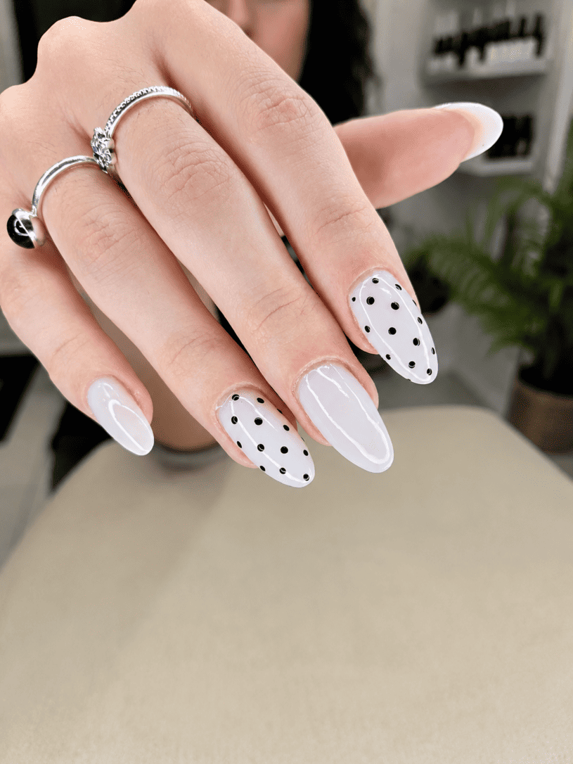 Copertura in gel - Glamour estetica avanzata a Roma